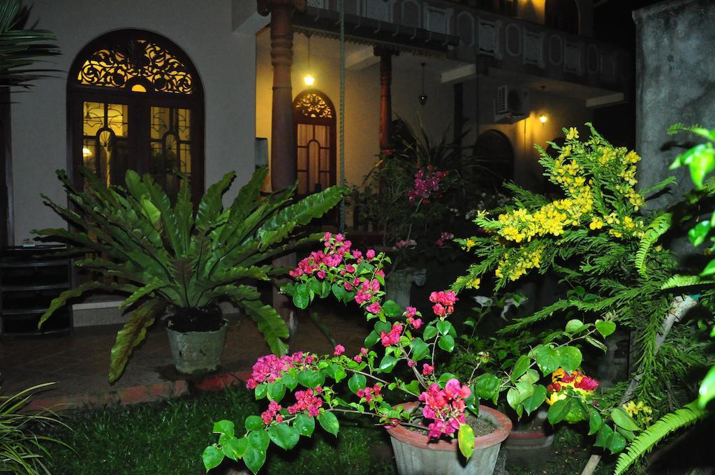 Hotel Angel Rest Mirissa Exterior foto
